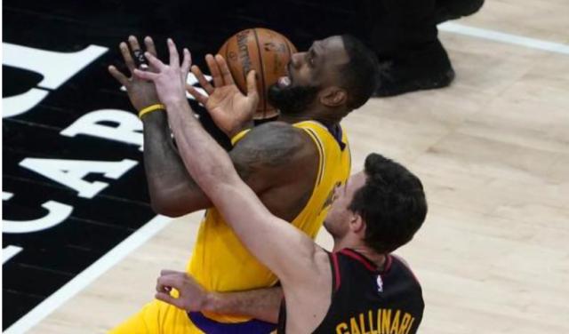 湖人胜利收官魔鬼七连客 关键时刻活力与防守再现