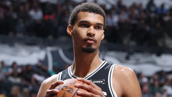 kaiyun-美媒：NBA总决赛历史上从未有球队主场0-2落后后最终夺冠